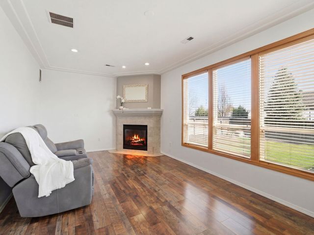 9016 N Ash St, Spokane, WA 99208