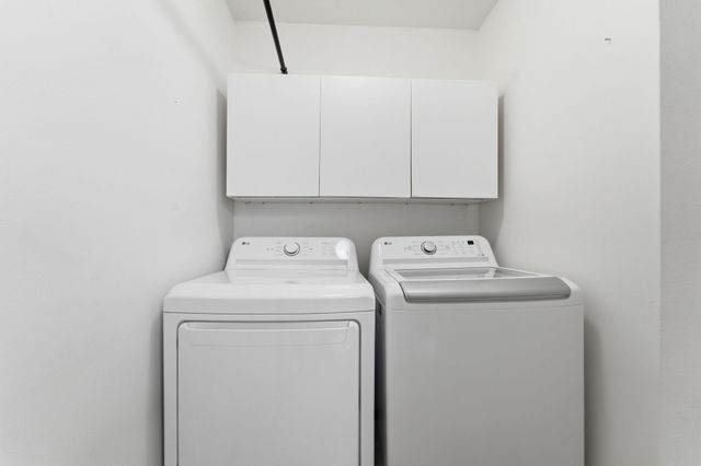 9016 N Ash St, Spokane, WA 99208