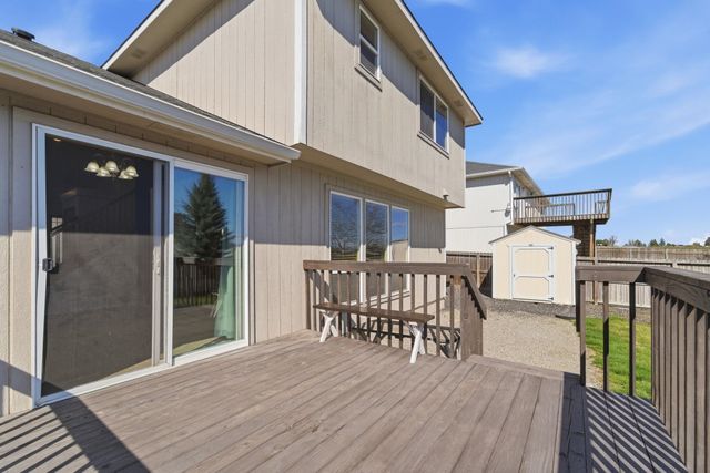 9016 N Ash St, Spokane, WA 99208