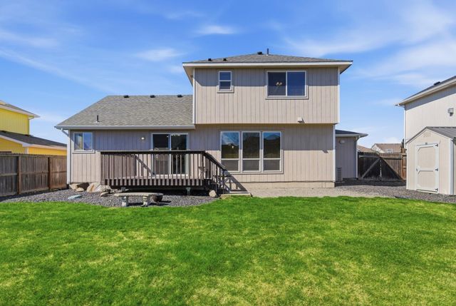 9016 N Ash St, Spokane, WA 99208