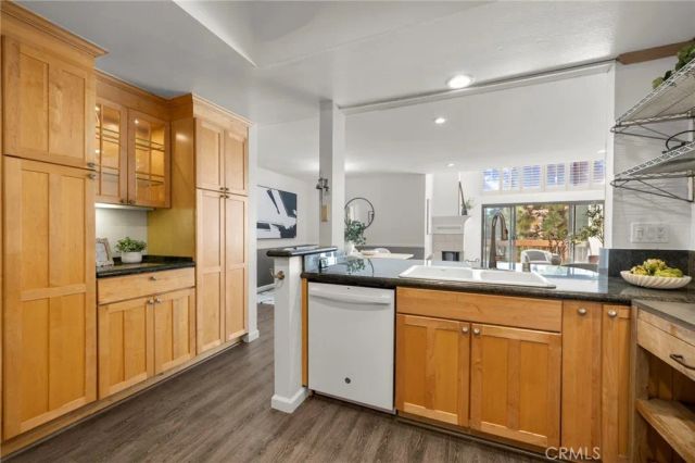 8180 Manitoba 334, Playa Del Rey, CA 90293