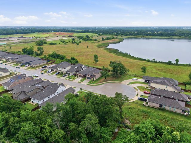 1017 King Street, Aubrey, TX 76227