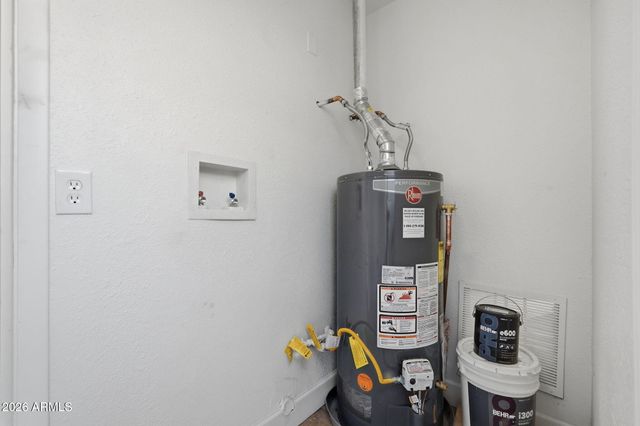 2012 W ROMLEY Road, Phoenix, AZ 85041