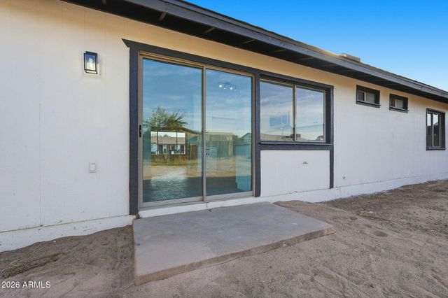 2012 W ROMLEY Road, Phoenix, AZ 85041