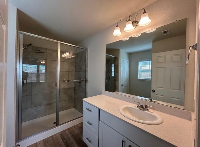 4644 Benham Drive, Fort Worth, TX 76036