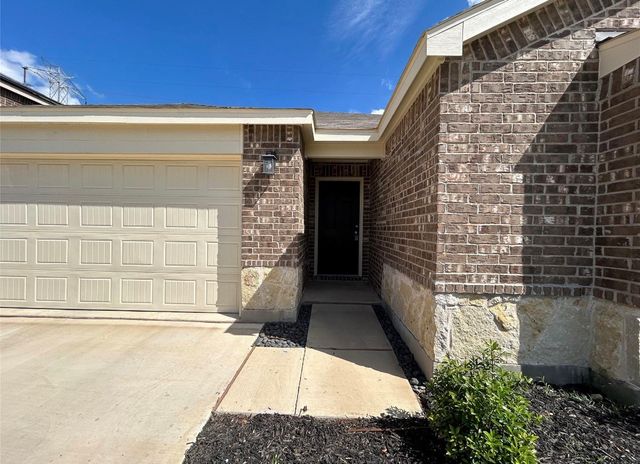 4644 Benham Drive, Fort Worth, TX 76036