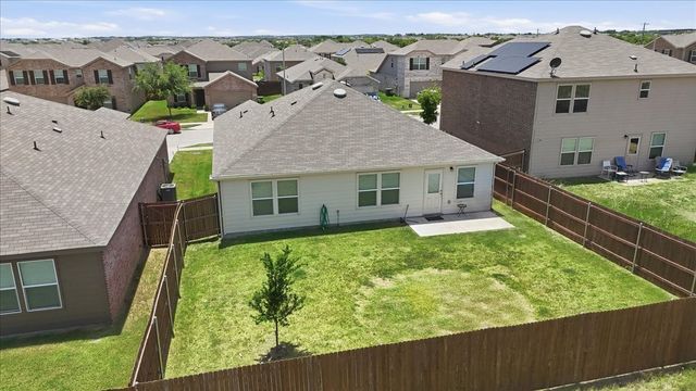 4644 Benham Drive, Fort Worth, TX 76036