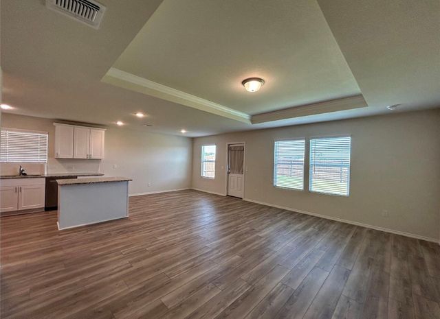 4644 Benham Drive, Fort Worth, TX 76036