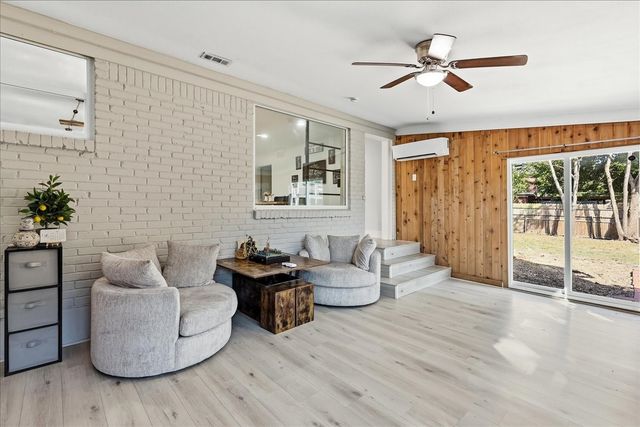 3533 Granada Drive, Richland Hills, TX 76118
