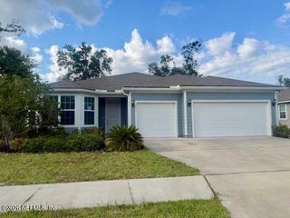 12351 CLAPBOARD BLUFF Trail, Jacksonville, FL 32226