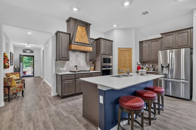 3936 Sidney Lane, Heath, TX 75126