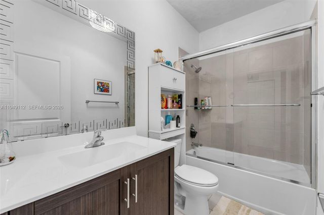 2614 SE 13th St, Homestead, FL 33035