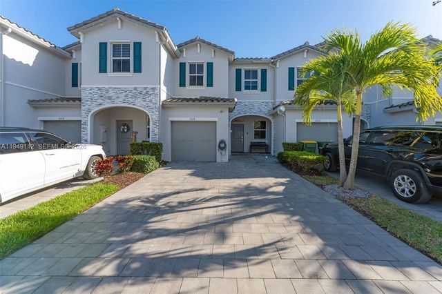 2614 SE 13th St, Homestead, FL 33035