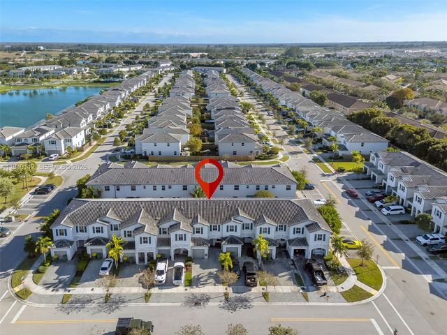 2614 SE 13th St, Homestead, FL 33035