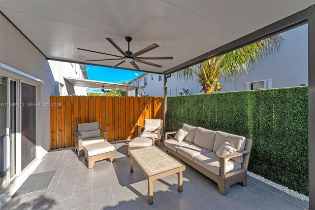 2614 SE 13th St, Homestead, FL 33035