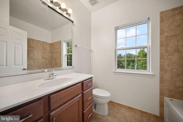 20423 TRAILS END TER, Ashburn, VA 20147