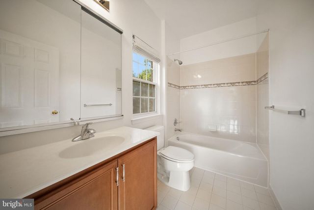 20423 TRAILS END TER, Ashburn, VA 20147