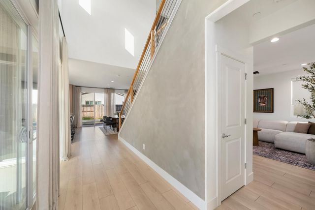 12113 Wistar Way, Rancho Cordova, CA 95742