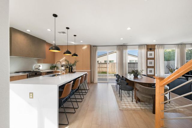 12113 Wistar Way, Rancho Cordova, CA 95742