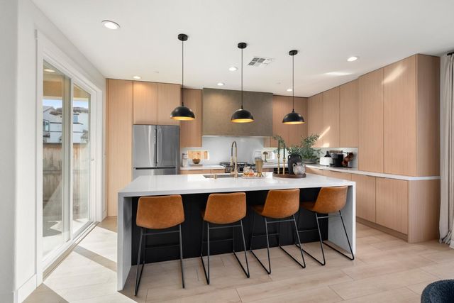 12113 Wistar Way, Rancho Cordova, CA 95742