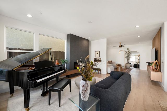 12113 Wistar Way, Rancho Cordova, CA 95742