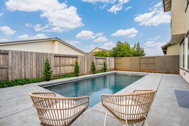 12113 Wistar Way, Rancho Cordova, CA 95742