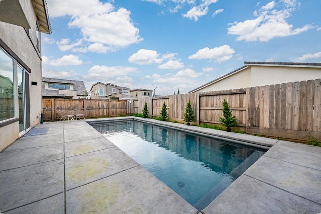 12113 Wistar Way, Rancho Cordova, CA 95742