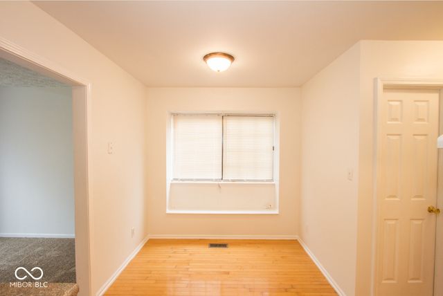 1838 Keystone Lakes Drive, Indianapolis, IN 46237