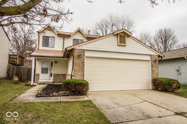 1838 Keystone Lakes Drive, Indianapolis, IN 46237
