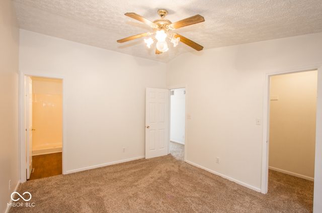 1838 Keystone Lakes Drive, Indianapolis, IN 46237