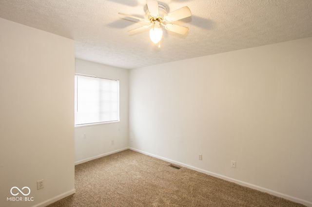 1838 Keystone Lakes Drive, Indianapolis, IN 46237