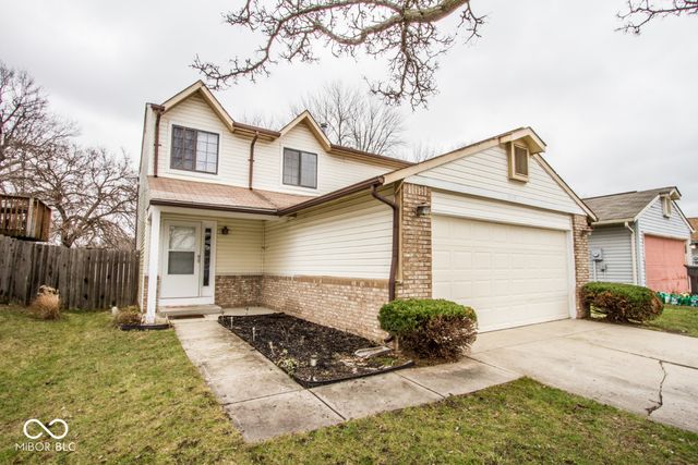 1838 Keystone Lakes Drive, Indianapolis, IN 46237