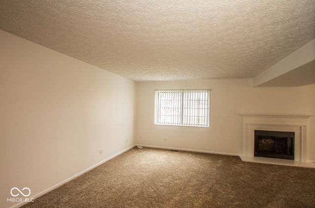 1838 Keystone Lakes Drive, Indianapolis, IN 46237