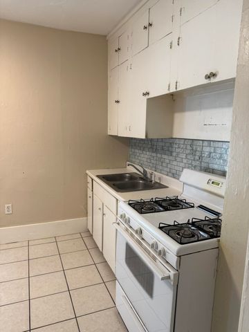 538 Spencer Street Ne, City Of Grand Rapids, MI 49505