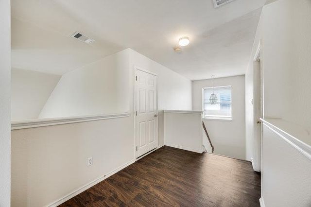 4001 Veiled Falls DR, Pflugerville, TX 78660