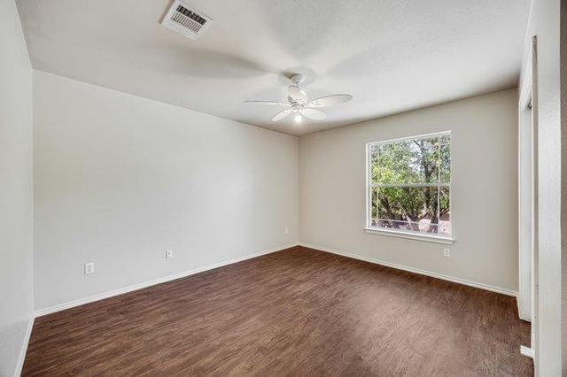 4001 Veiled Falls DR, Pflugerville, TX 78660