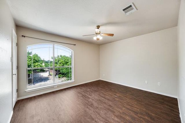 4001 Veiled Falls DR, Pflugerville, TX 78660