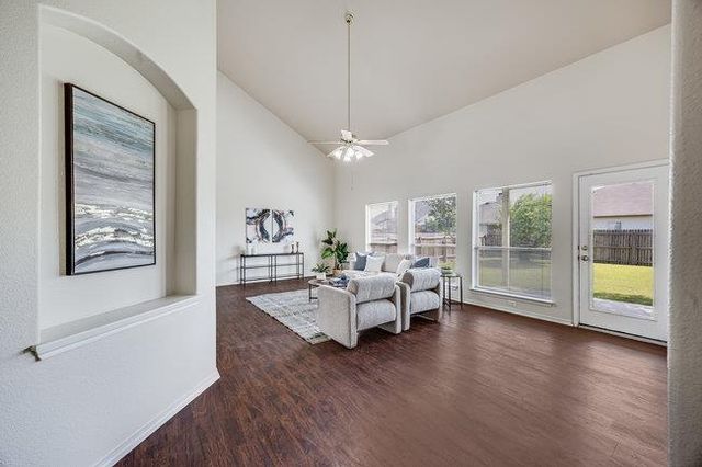 4001 Veiled Falls DR, Pflugerville, TX 78660