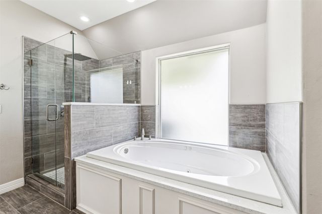 3045 Preston Club Drive, Sherman, TX 75092