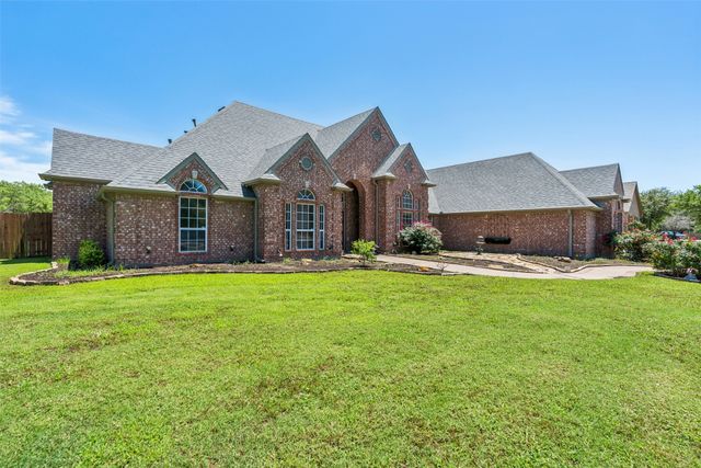 3045 Preston Club Drive, Sherman, TX 75092