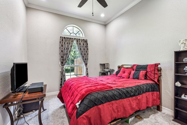 3045 Preston Club Drive, Sherman, TX 75092