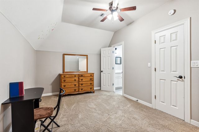 3045 Preston Club Drive, Sherman, TX 75092