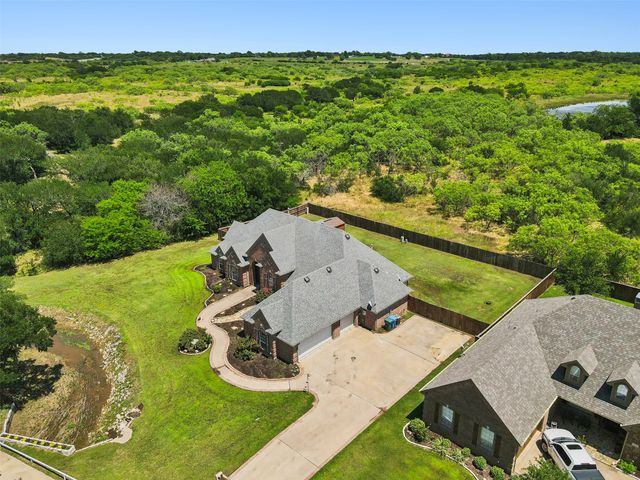 3045 Preston Club Drive, Sherman, TX 75092