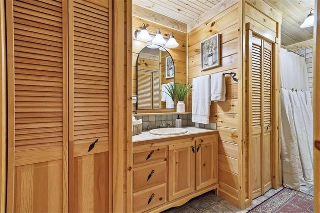 46 Gooseberry Trail, Blue Ridge, GA 30513