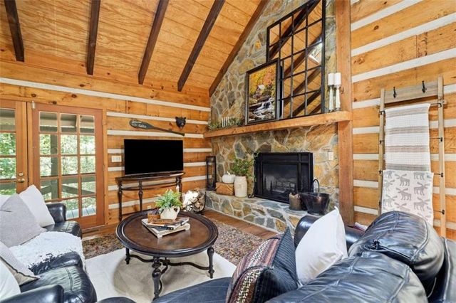 46 Gooseberry Trail, Blue Ridge, GA 30513