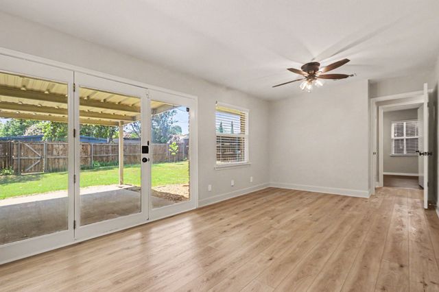 13216 Meandering Way, Dallas, TX 75240