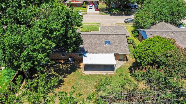 13216 Meandering Way, Dallas, TX 75240