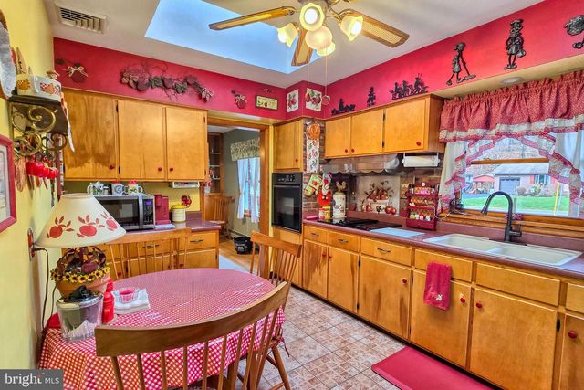 418 PARK AVE, Lock Haven, PA 17745