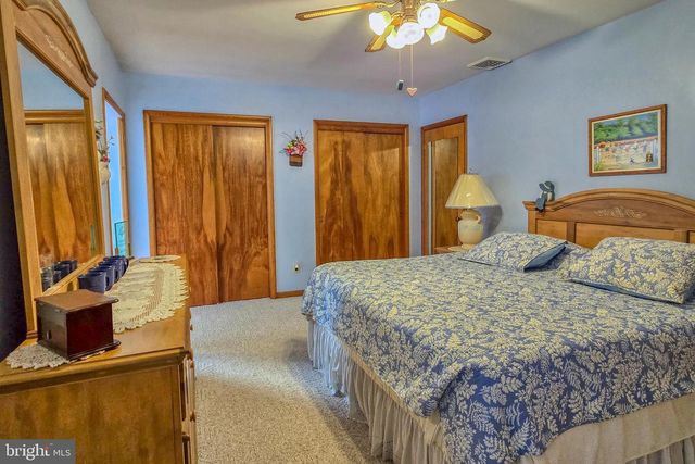 418 PARK AVE, Lock Haven, PA 17745