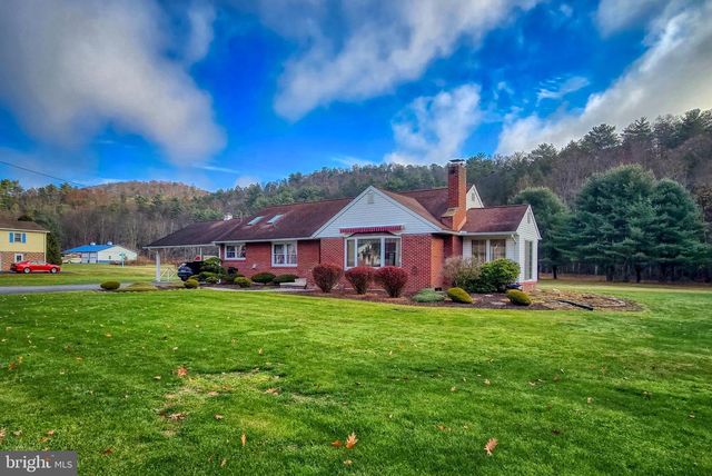 418 PARK AVE, Lock Haven, PA 17745